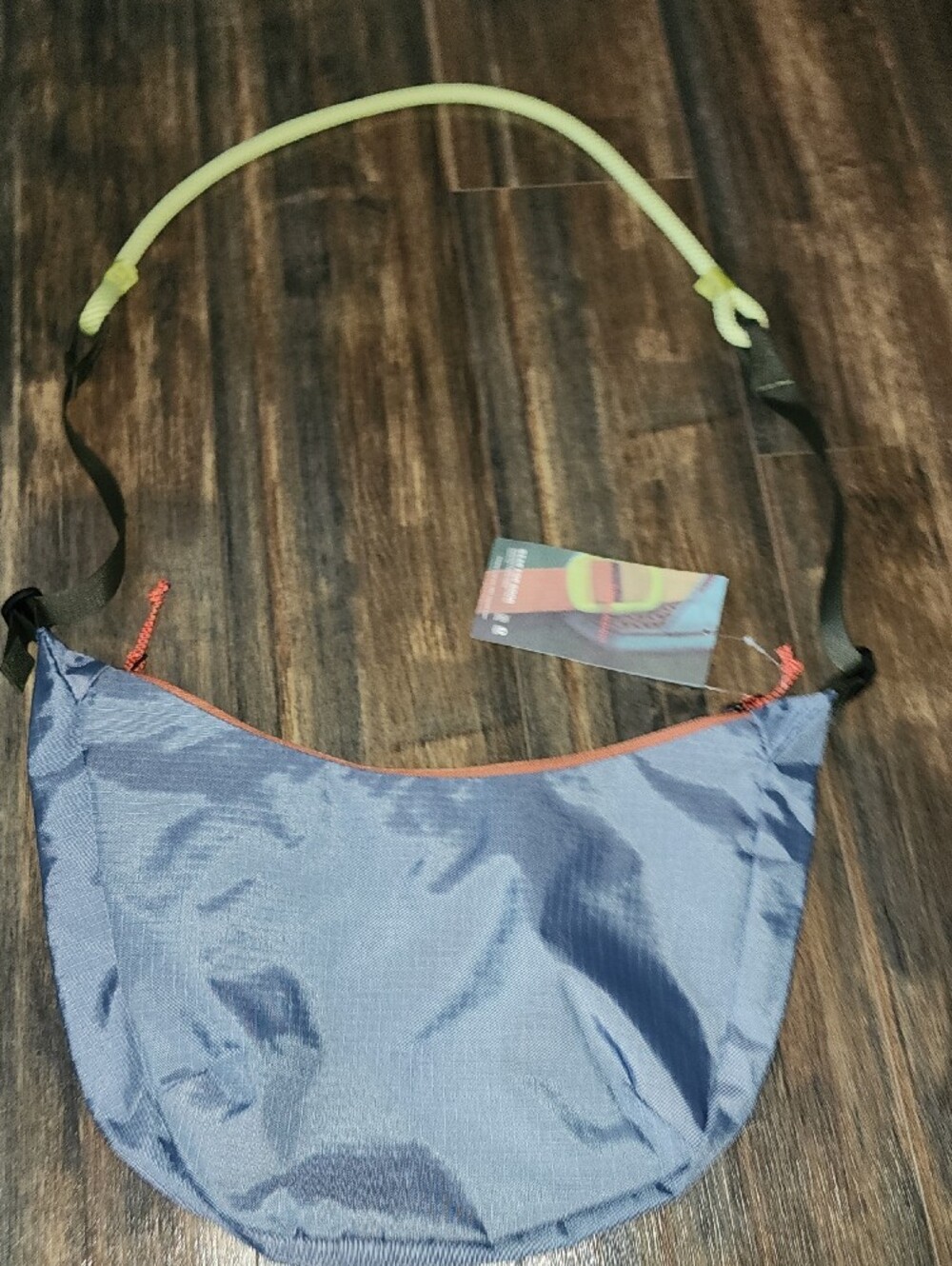 Cotopaxi Trozo 8L Two-Tone Crossbody Bag in Green & Blue - Picture 2 of 7